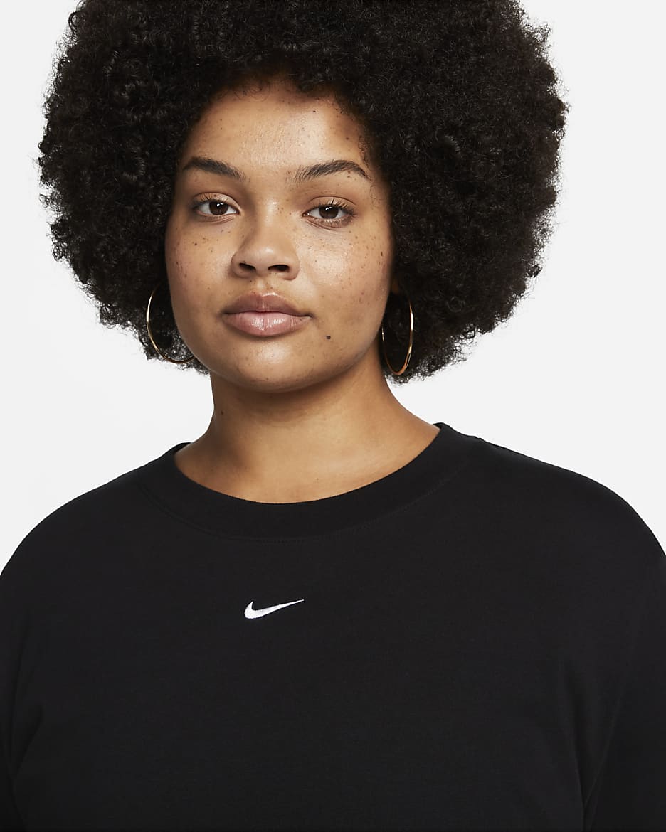 Nike Sportswear Essential Women s Short Sleeve T Shirt Dress Plus Size